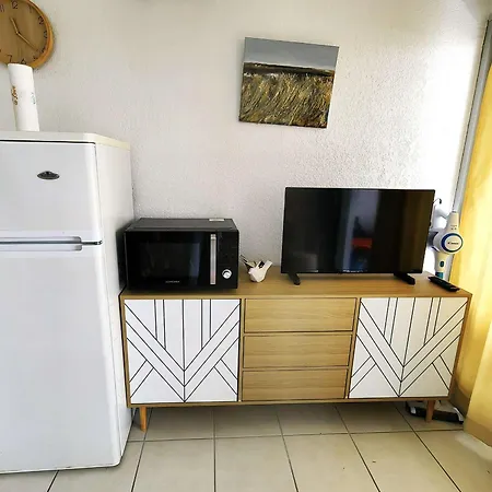 T2 Proche Avec Piscine Et Parking, 4 Personnes - Fr-1-607-219 아그