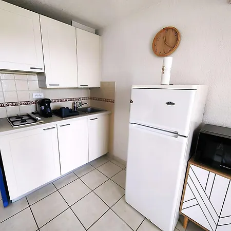 Apartment T2 Proche Avec Piscine Et Parking, 4 Personnes - Fr-1-607-219